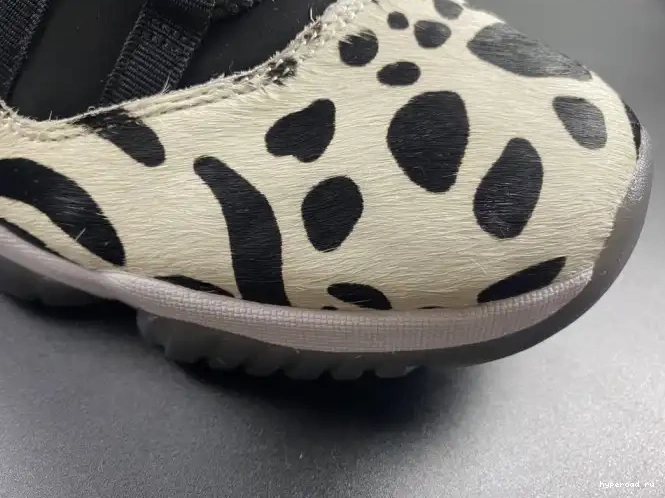 AIR JORDAN ANIMAL INSTINCT AR0715-010 11 0422